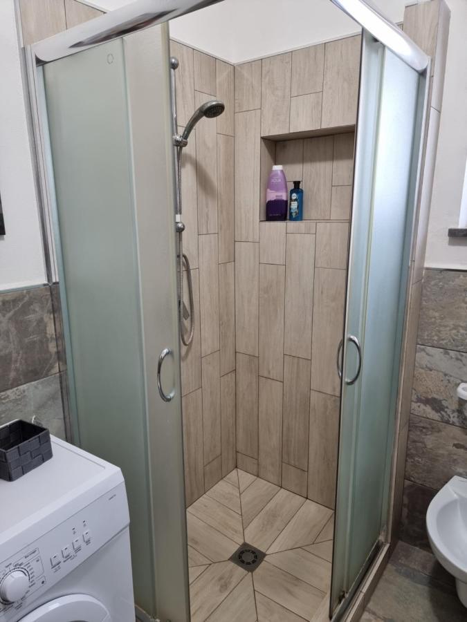 Al Vecchio Carrubo - Lovely 2-Rooms House & Patio 马尔萨拉 外观 照片